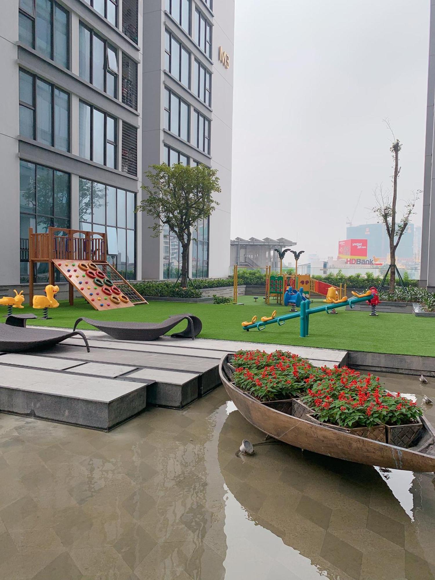 Luxury In Vinhomes Metropolis Near Lotte अपार्टमेंट *